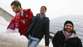 Hinchas del Bayern Múnich llegaron con 'Pep Guardiola' a ver a su equipo