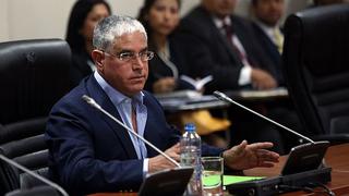 López Meneses: llamada a Palacio figura en informe de comisión