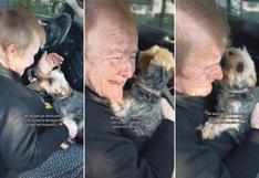 Abuela sale del hospital y tiene un emotivo reencuentro con su perrita