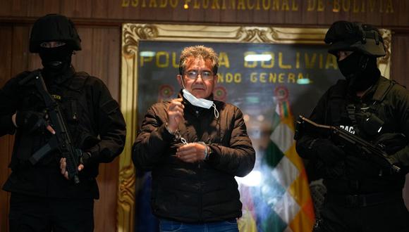 Maximiliano Dávila, excoronel de la policía, estuvo en el cargo de lucha contra las drogas hasta que Morales renunció en noviembre de 2019. Fue detenido este sábado, cuando intentaba ingresar a Argentina. (Foto: Juan Karita / AP)