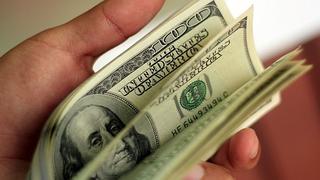 El dólar cayó a S/.3,177 por pago de obligaciones de empresas