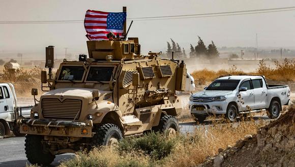 Las fuerzas de Estados Unidos en el norte de Siria iniciaron el lunes su retirada de las zonas cercanas a la frontera con Turquía, abriendo la vía a una ofensiva militar turca contra milicias kurdas. (AFP / Delil SOULEIMAN).