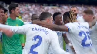 Real Madrid campeón: los jugadores celebraron en el campo tras el pitazo final del partido ante Espanyol