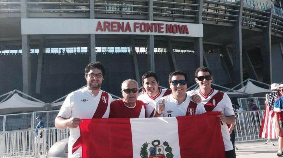 Hinchas peruanos en Brasil viven así la fiebre del Mundial - 1