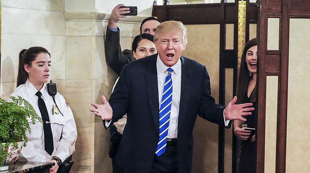 Trump sorprende a los asistentes de una visita a la Casa Blanca - 1