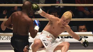 Floyd Mayweather gana por nocaut a Tenshin Nasukawa en la pelea en Saitama