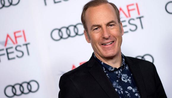 La familia de Bob Odenkirk comunicó que el actor se encuentra mejor y agradeció a los médicos que lo atendieron. (Foto: Valerie Macon / AFP)