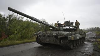 Soldados ucranianos muertos en guerra serían hasta 13 mil, asegura asesor de Zelensky