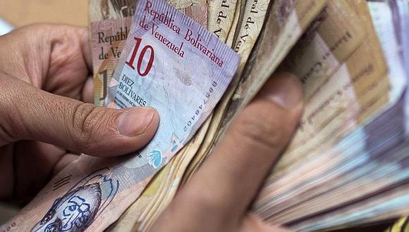El precio del dólar operaba al alza este jueves 23 de abril en Venezuela, de acuerdo al portal DolarToday. (Foto: AFP)
