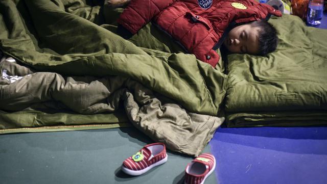 China: La frenética búsqueda de sobrevivientes tras enorme alud - 7
