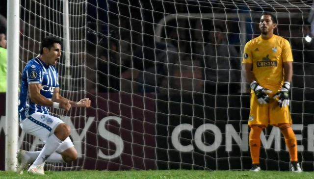 Cristal vs. Godoy: mejores imágenes del partido. (Foto: AFP)