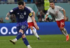 Argentina venció a Polonia y está en octavos, pero la noticia es que Lionel Messi falló un penal | CRÓNICA