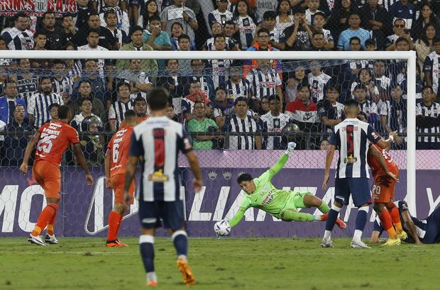 Partido entre Alianza Lima y Cesar Vallejo, por el Torneo Apertura Liga 1. Foto: Violeta Ayasta