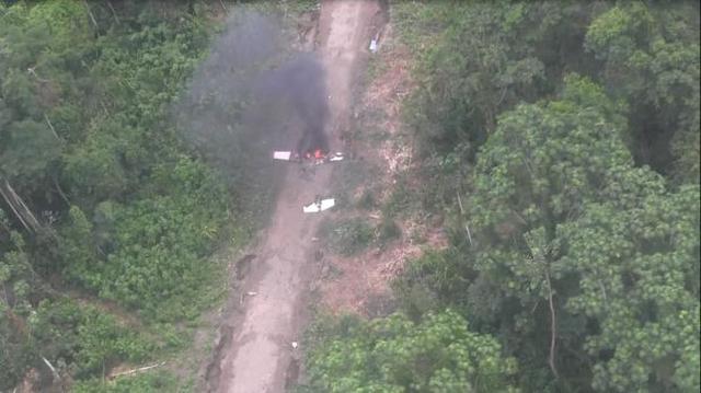 Ayacucho: narcotraficantes incendiaron avioneta en el Vraem - 1