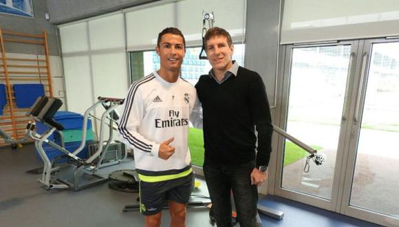 Cristiano Ronaldo y Palermo se fotografiaron en Real Madrid