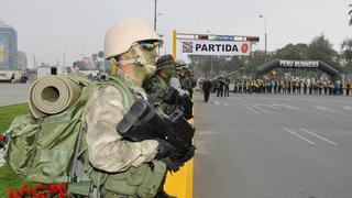 Congreso aprueba que jefe del CC.FFAA y comandantes generales ejerzan funciones por dos años