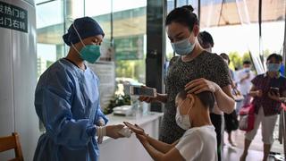 China suma 25 casos “importados” de coronavirus y encadena ya 19 días sin contagios locales 
