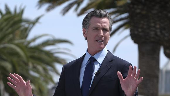El gobernador de California, Gavin Newsom, explicó que la declaratoria agilizará la respuesta del Estado ante la enfermedad. (Foto: Ringo H.W. Chiu / AP)