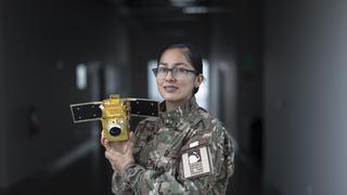 Lisbeth Tello: la ingeniera electrónica que a sus 25 años es la primera mujer en operar el satélite PerúSat-1