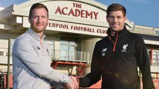 Steven Gerrard vuelve a Liverpool FC y no como jugador