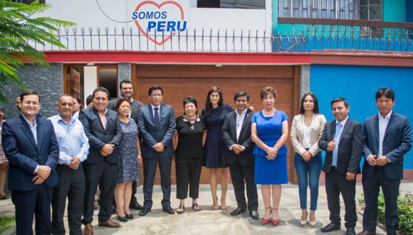 En la reunión participaron los legisladores electos de de Somos Perú y los ministros Vicente Zeballos y María Antonieta Alva. (Foto: Somos Perú)