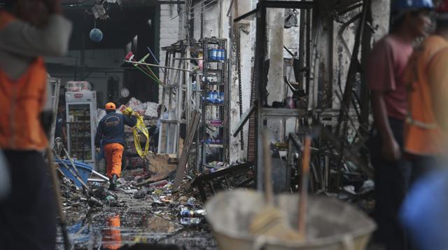 Breña: comerciantes retiraron productos tras incendio [FOTOS] - 7