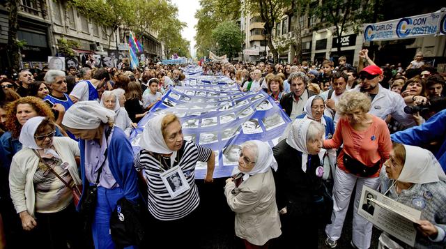 Argentina no olvida: Miles marchan a 39 años del golpe militar - 3