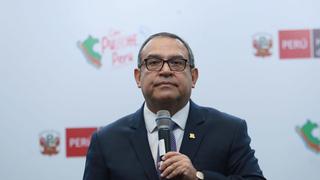 Exprimeros ministros insisten en adelanto de elecciones en reunión con Alberto Otárola | VIDEO
