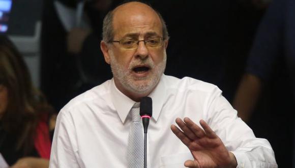 El congresista Daniel Abugattás indicó que Fuerza Popular hará "un papelón" en Pleno extraordinario. (Foto: El Comercio)