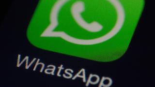 De esta manera puedes escuchar los audios de WhatsApp más rápido