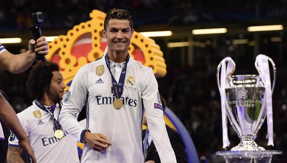 Cristiano Ronaldo sigue recolectando galardones como si fueran goles. Su palmarés se ha extendido de manera increíble en tan solo un año. ¿Seguirá sumando más trofeos? (Foto: AFP)