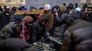 Miles de personas protestan en Mongolia contra la corrupción y la inflación 