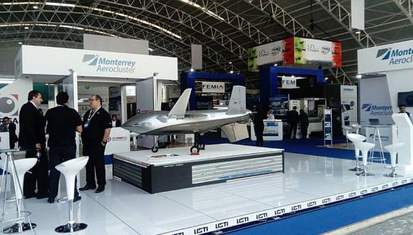 El Plan &Oacute;rbita 2.0 se present&oacute; en la inauguraci&oacute;n de la Feria Aeroespacial M&eacute;xico (FAMEX) 2017. (Foto: Facebook)