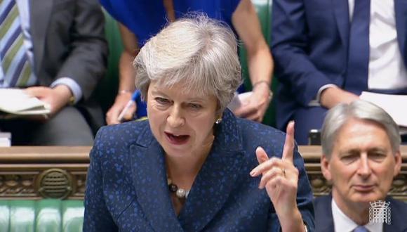 Theresa May insiste en que "lo que importa es el futuro del pueblo del Reino Unido". (Foto: AFP)