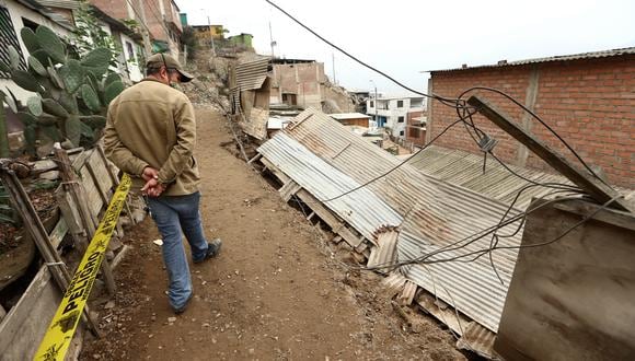 La noche del último martes se registró un fuerte temblor en Mala que afectó planteles y viviendas en la zona sur de Lima. (Foto: Alessandro Currarino/ El Comercio)