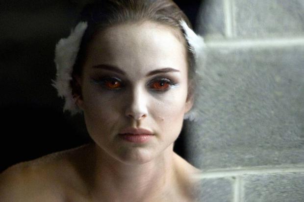 Natalie Portman in the outfit of "Swan Lake" (Photo: Fox Searchlight Pictures)