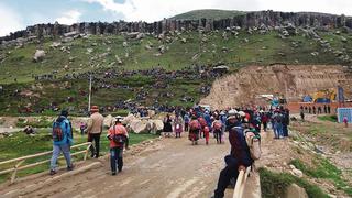 Paro distrital en Las Bambas bloquea vía de acceso a mina