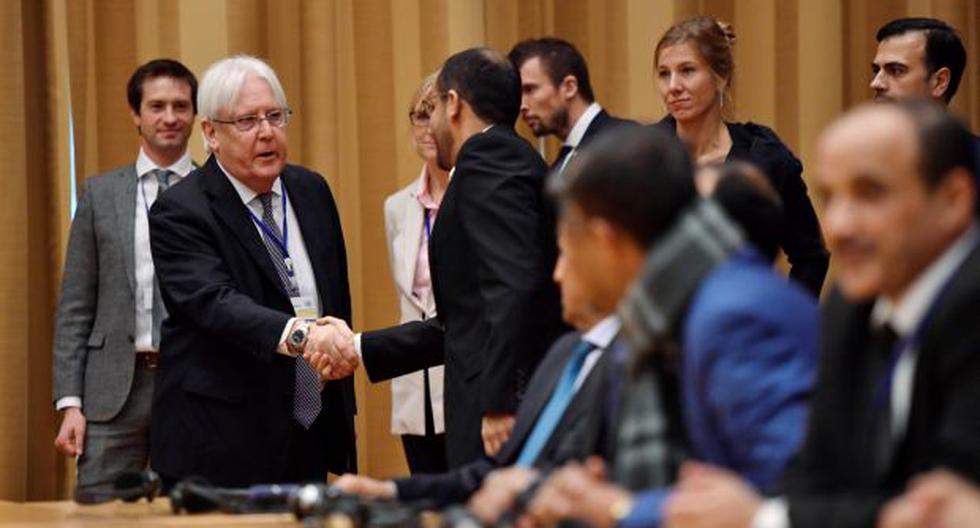 El enviado de la ONU para el Yemen, Martin Griffiths, y la ministra de Exteriores sueca, Margot Wallstrom, ofrecen una rueda de prensa en el marco de la nueva ronda de contactos de paz entre el Gobierno del Yemen. (Foto: EFE)