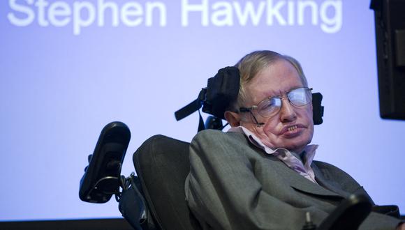 Stephen Hawking durante un discurso en 2014. (Foto: JUSTIN TALLIS / AFP)