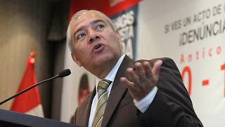 Ministro Pedraza sobre interpelación: "Voy con la tranquilidad de que no hacemos ‘chuponeo’"