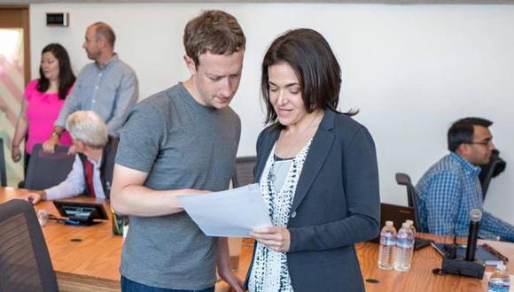 Sheryl Sandberg es la segunda al mando en Facebook, solo detrás de las decisiones de Mark Zuckerberg. (Foto: Facebook)