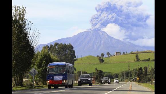 Chile: Tercera erupción del Calbuco alcanzó los 3 km. de altura
