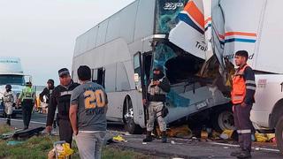 México: Autobús que trasladaba a 54 migrantes, la mayoría de Venezuela, sufre accidente y deja un muerto