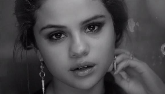 ¿Selena Gómez llora por Justin Bieber en nuevo video?