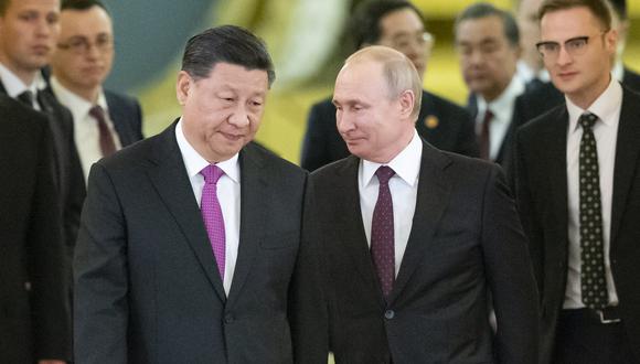 Imagen de archivo. Los presidentes de China y Rusia, Xi Jinping y Vladimir Putin. AP
