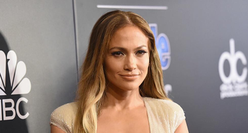 Jennifer Lopez sorprende a sus seguidores tras publicar una candente fotografía en su cuenta de Instagram. (Foto: Getty Images)