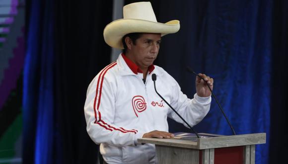 Pedro Castillo, candidato de Perú Libre, dio a conocer sus propuestas en material de salud y manejo de la pandemia durante el debate presidencial en Arequipa | Foto: Hugo Pérez / @photo.gec
