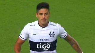 Lo sufrió César Vallejo: gol de Jorge Recalde para el 1-0 de Olimpia en Lima  | VIDEO