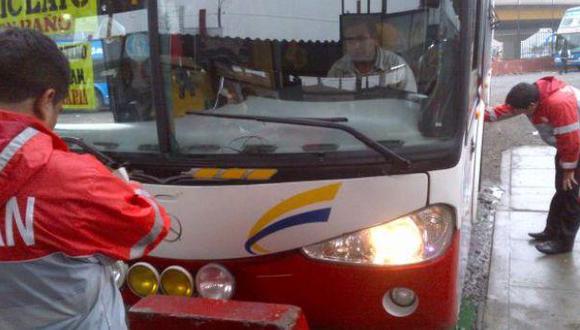 Puno: asaltan a bus y matan pasajero en vía Cojata-Vilquechico