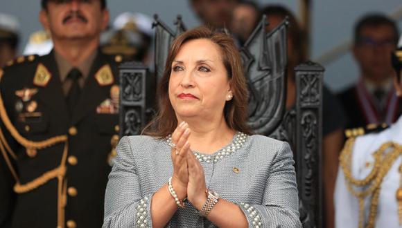 La presidenta Dina Boluarte guarda silencio tras denuncia de plagio en libro que publicó en coautoría con otros siete abogados. (Foto: Presidencia)